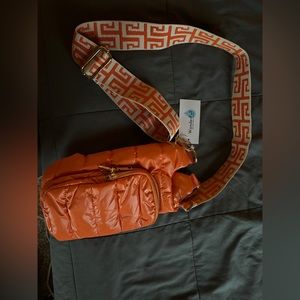 Clementine matte orange hydro bag